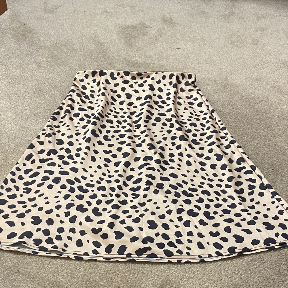 SHEIN Beige and Black A-Line Leopard Skirt